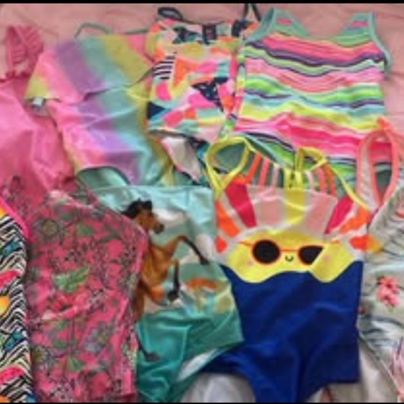 Girls bathing suits size 7/8